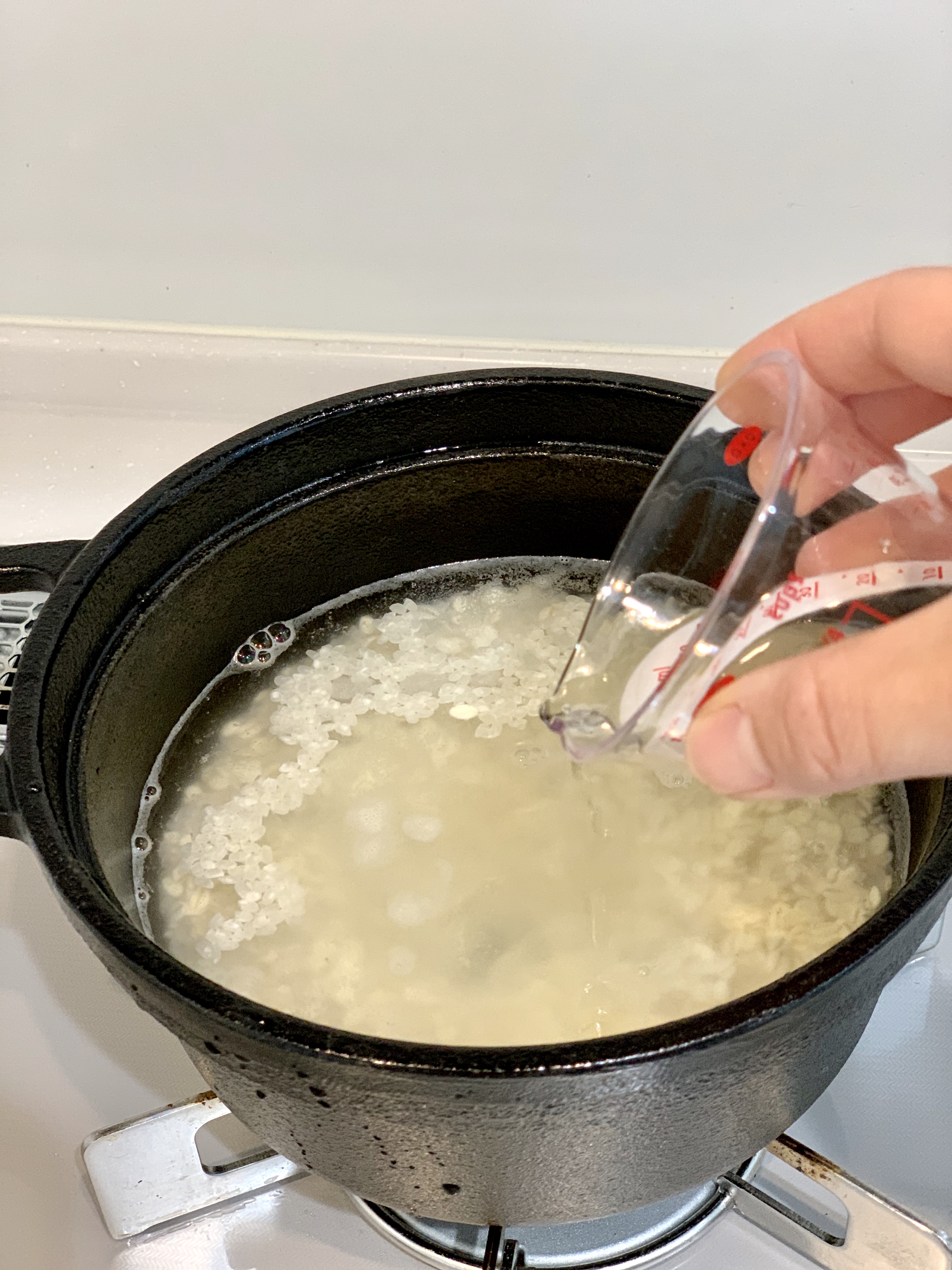 絶対おすすめ ご飯を炊く時にチョイ足しするだけで傷みにくいご飯にする方法 Eatpick