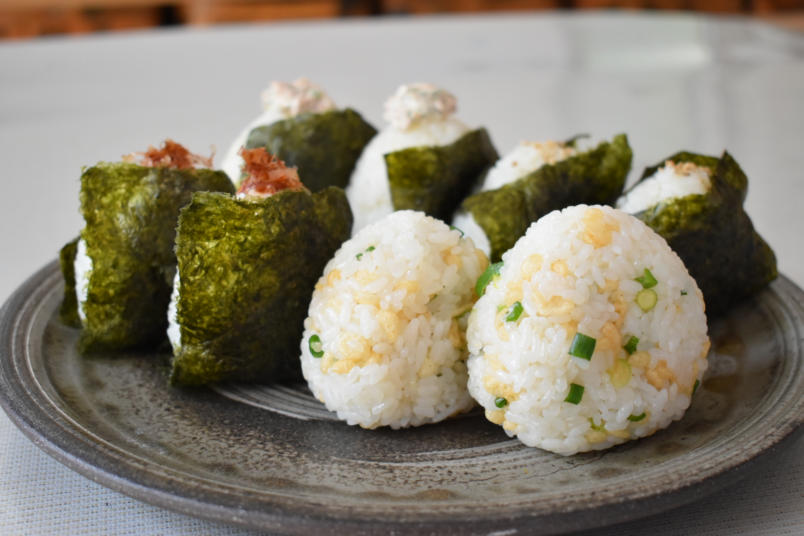 お昼ごはんはおにぎりでした Eatpick お昼ごはんはおにぎりでした Eatpick