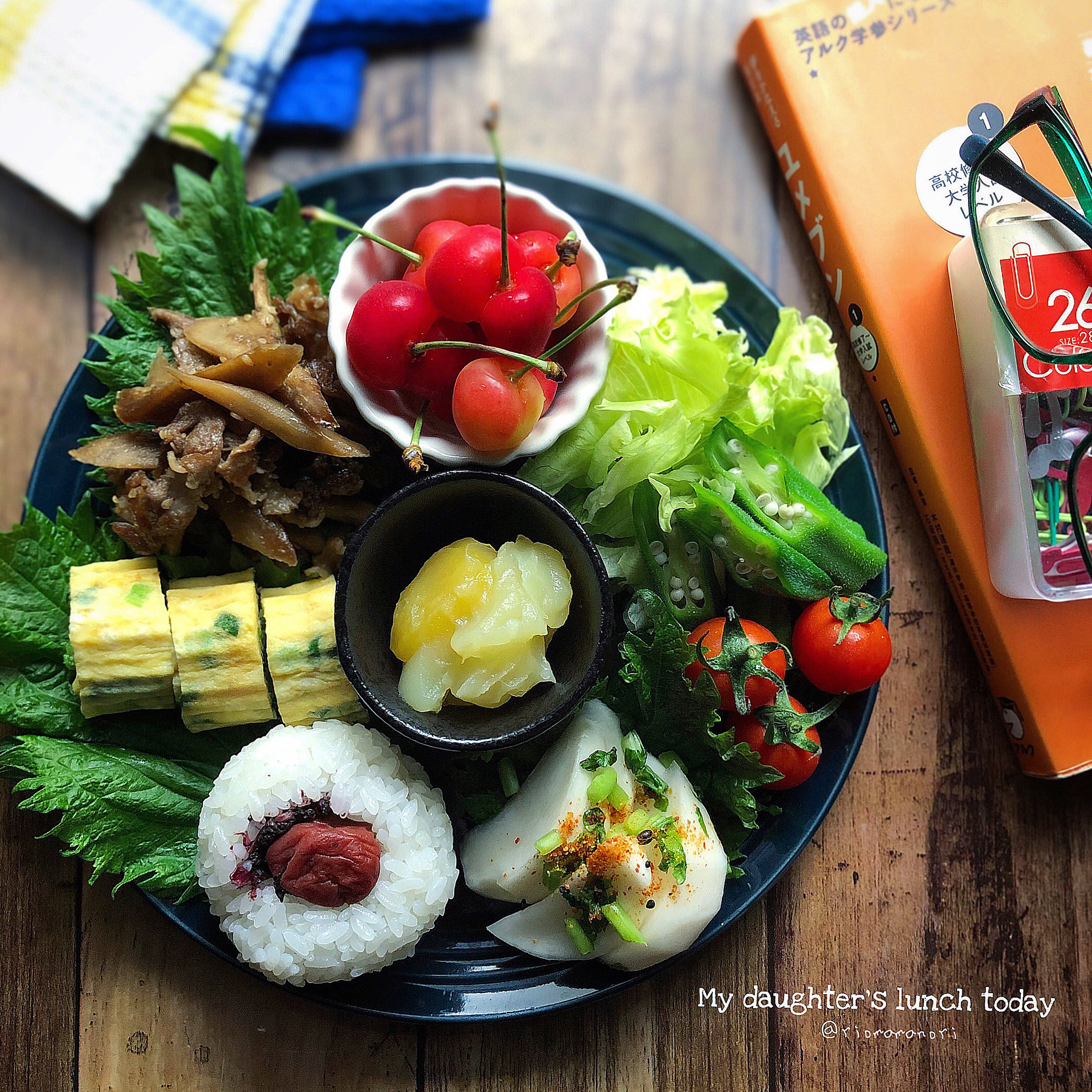 娘の置きランチプレート Eatpick