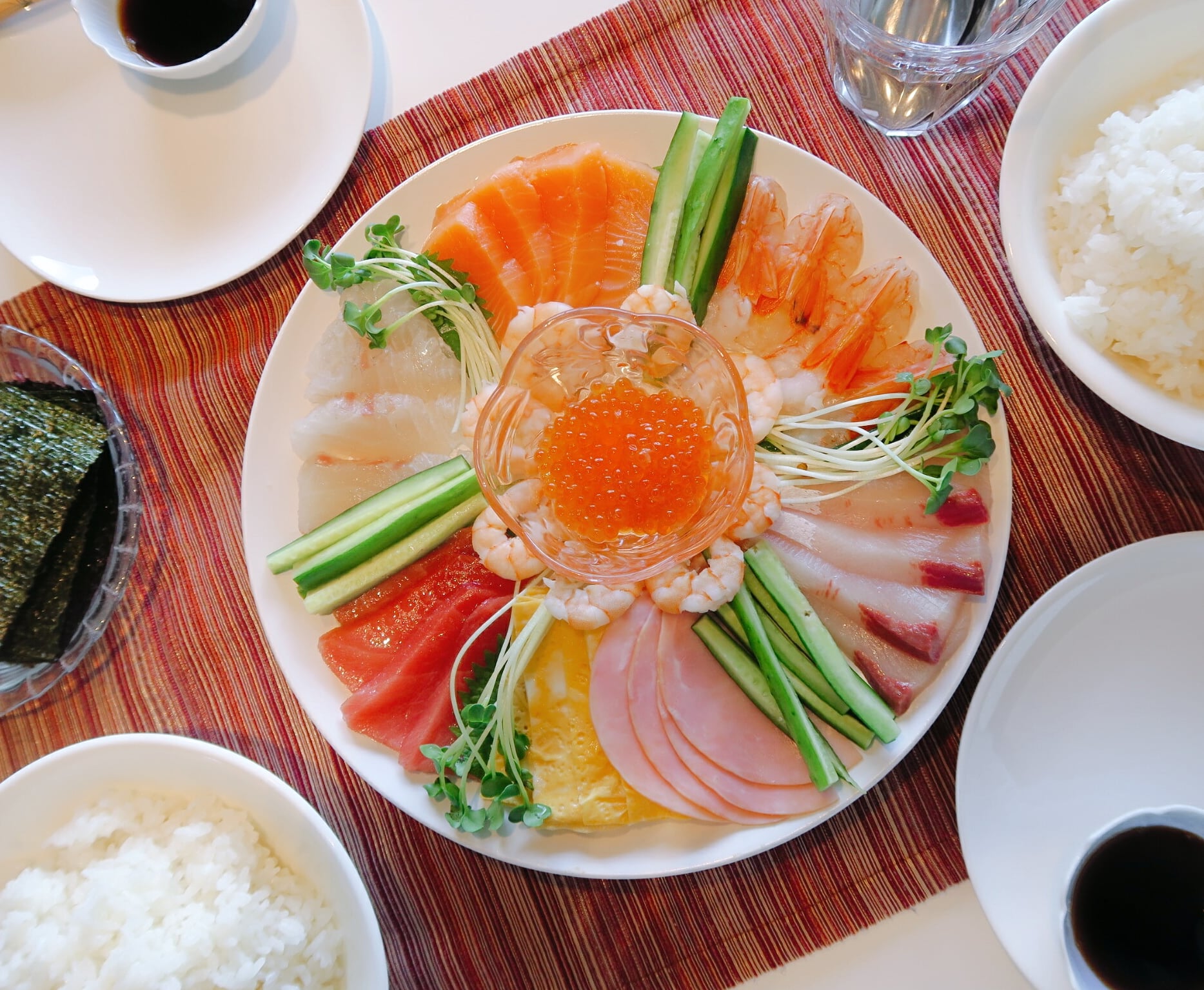 手巻き寿司の盛りつけの正解は Eatpick 手巻き寿司の盛りつけの正解は Eatpick