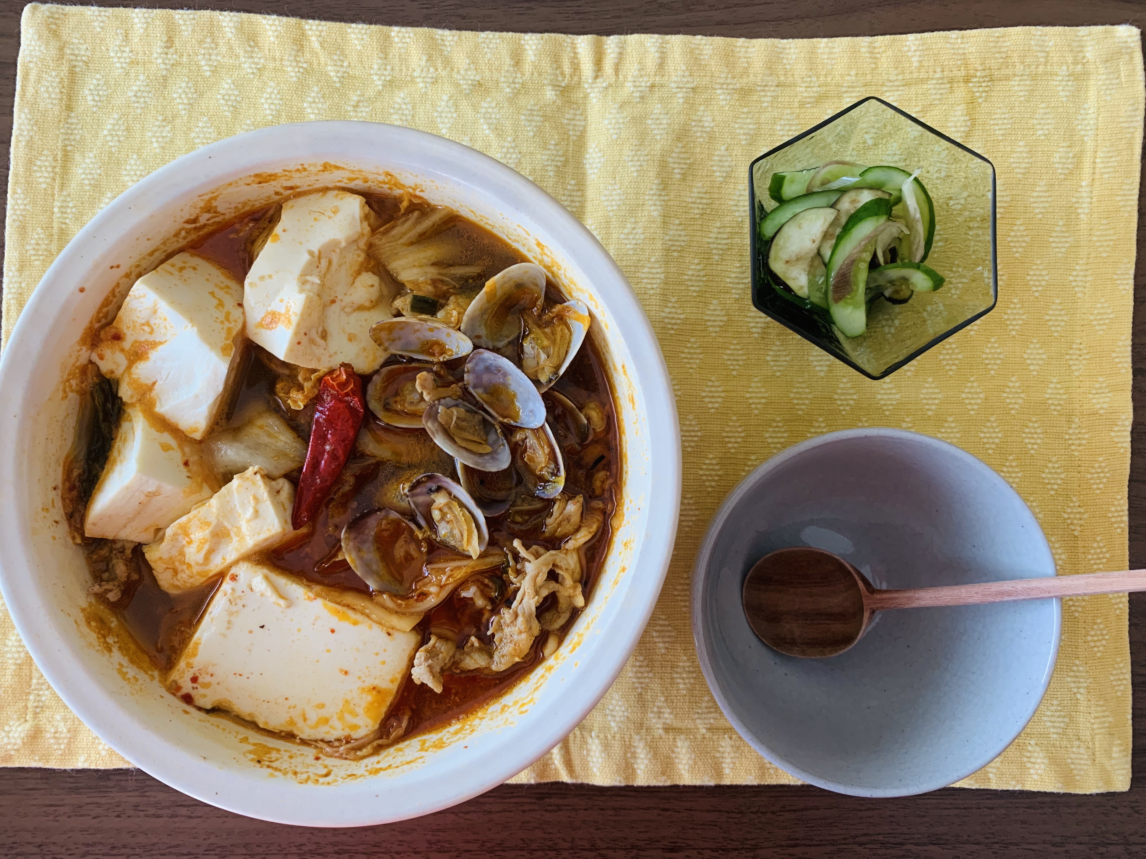 蝦醤を使ったスンドゥブ Eatpick