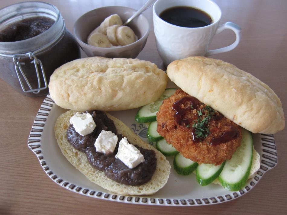 にんじんコッペパンを焼きました Eatpick