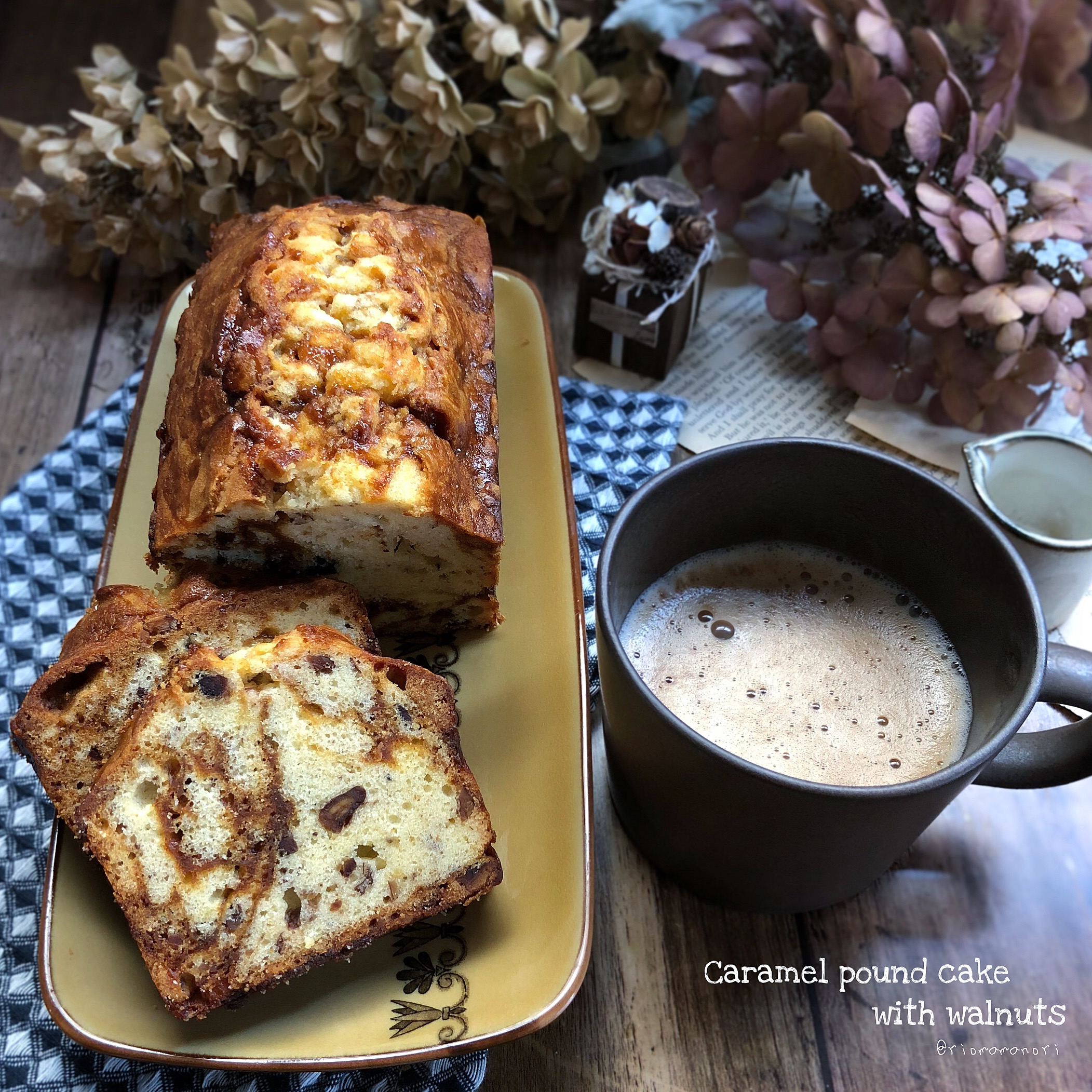 キャラメルくるみパウンドケーキ Eatpick