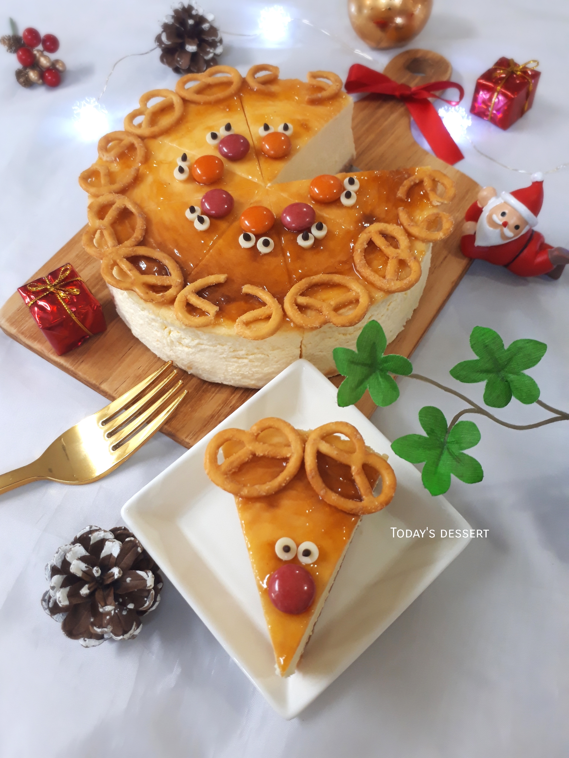 トナカイバージョンのニューヨークチーズケーキ Eatpick