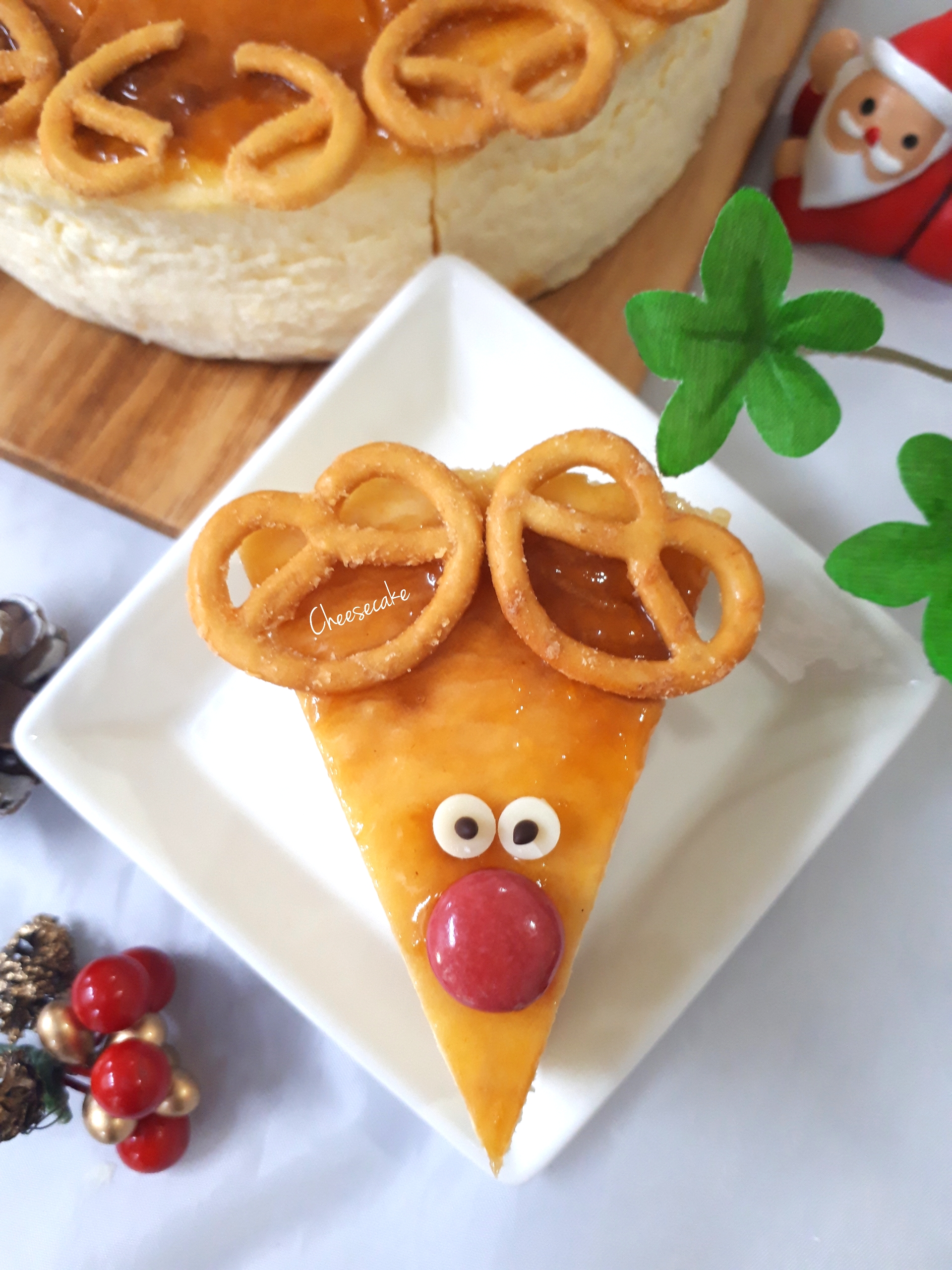 トナカイバージョンのニューヨークチーズケーキ Eatpick