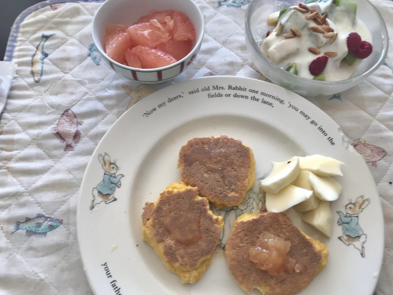 グルテンフリー のパンケーキ フランスのキノア粉 オーストラリアのひよこ豆粉 日本のおから Eatpick