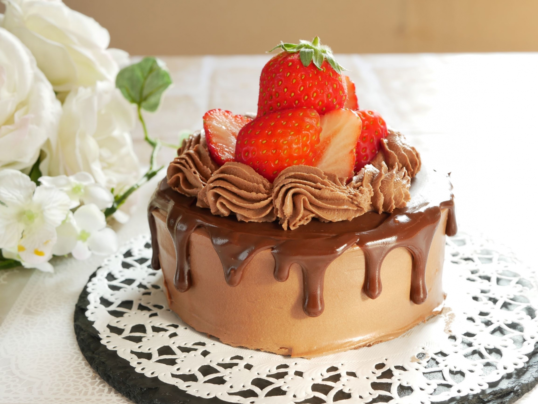 ギラデリチョコレートフロストカップケーキのレシピ