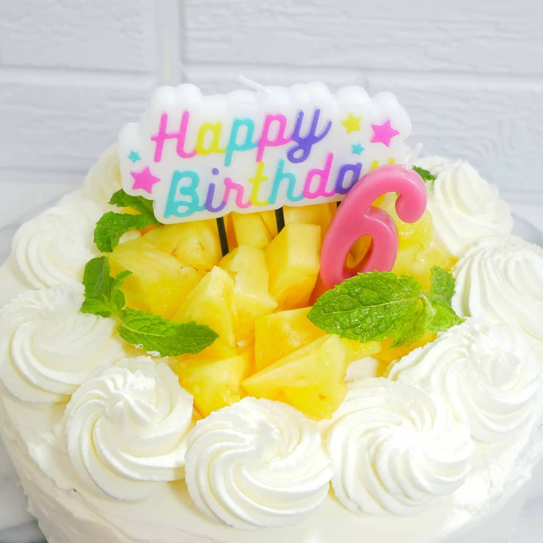 誕生日は 手づくりの台湾パイナップルショートケーキ Eatpick