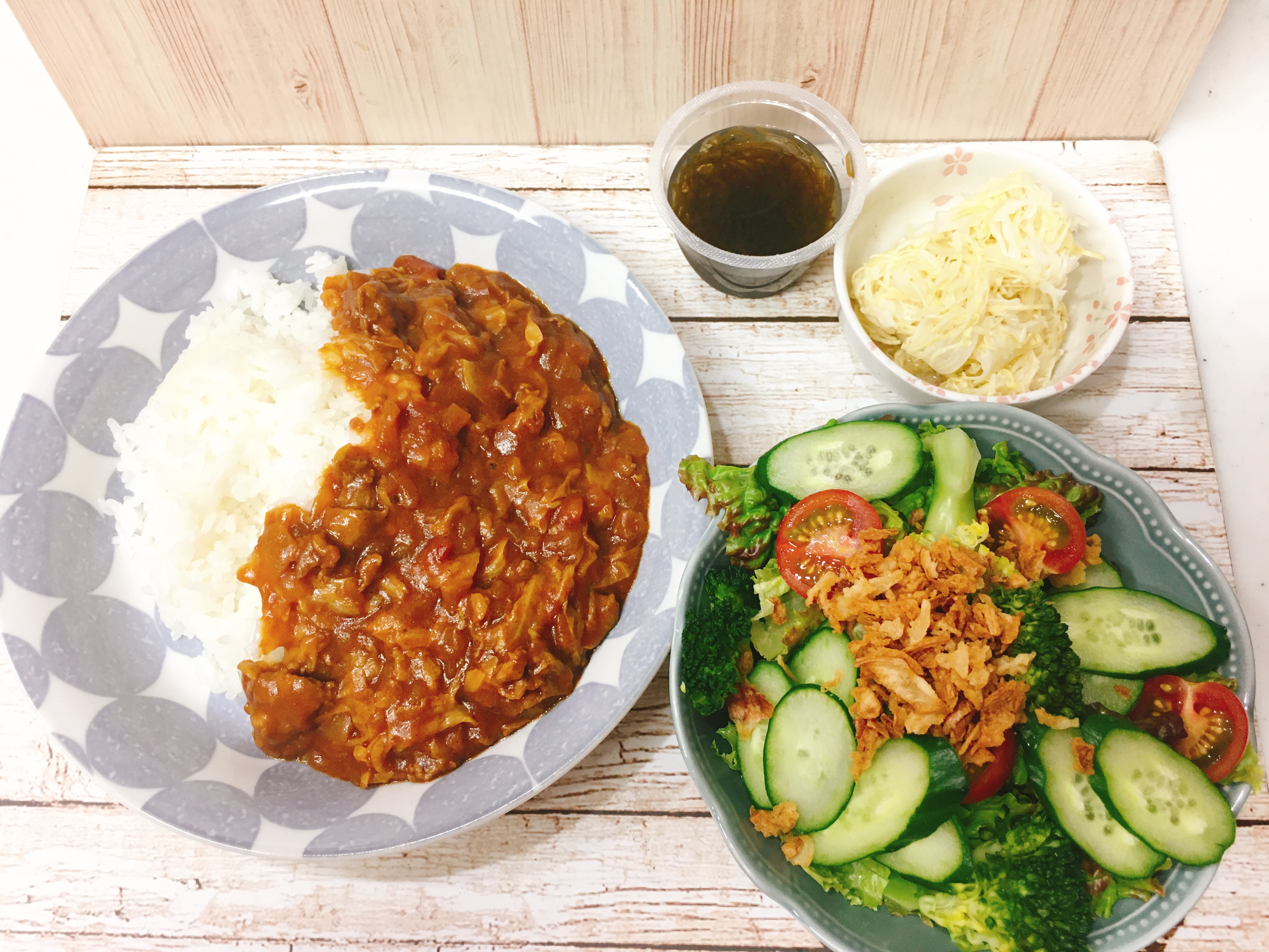 春キャベツ1玉使ったトマトカレー Eatpick