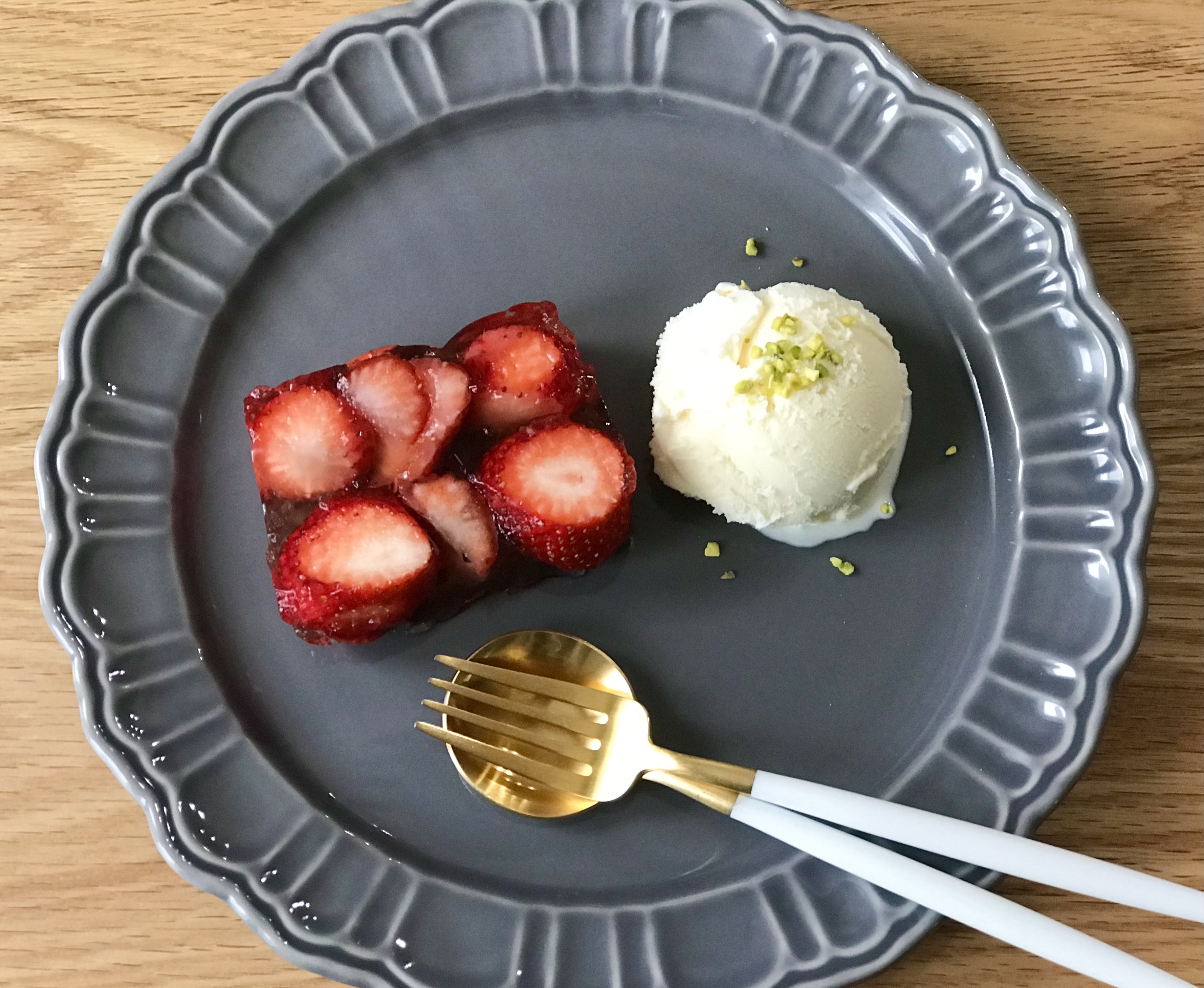 いちごゼリー と感動の受賞 Eatpick