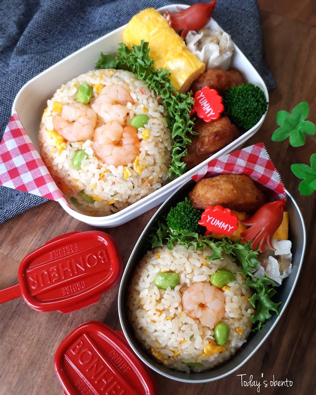 炒飯と唐揚げと焼売の中華弁当 Eatpick 炒飯と唐揚げと焼売の中華弁当 Eatpick