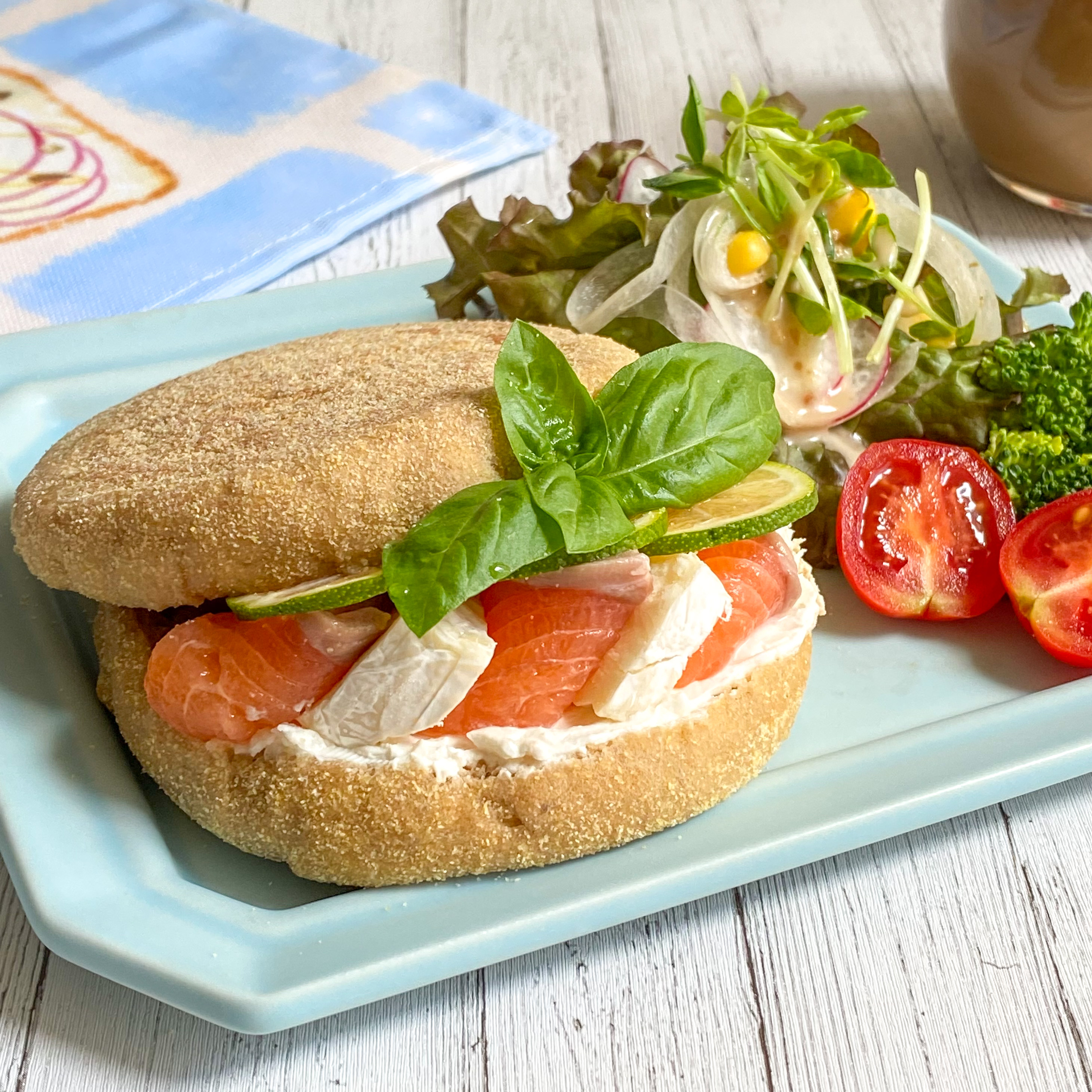 サーモンチーズサンド Eatpick サーモンチーズサンド Eatpick