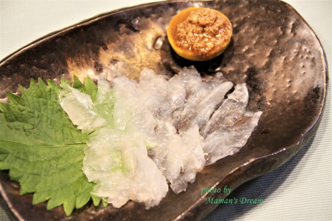 カワハギのお造り 肝醤油添え と ウマズラハゲ Eatpick カワハギのお造り 肝醤油添え と ウマズラハゲ Eatpick