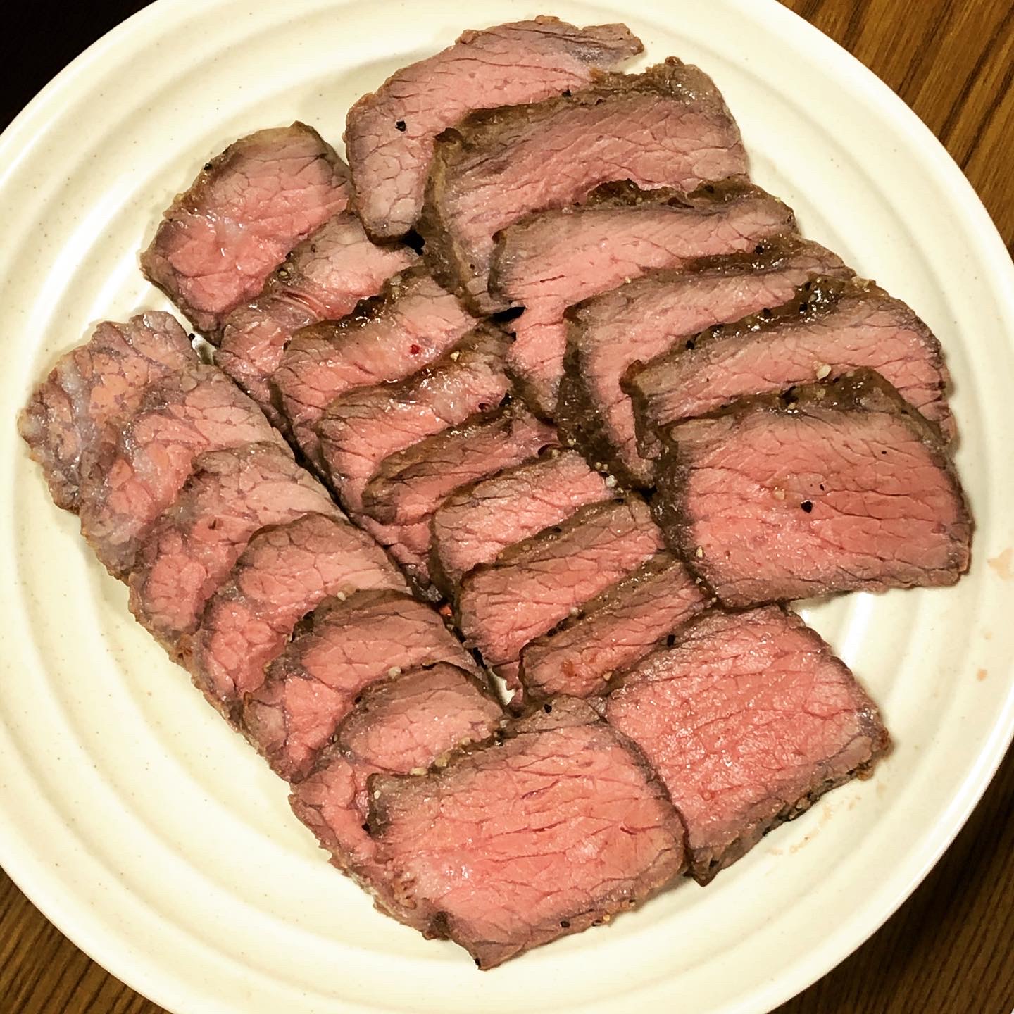 グリルでローストビーフ Eatpick グリルでローストビーフ Eatpick