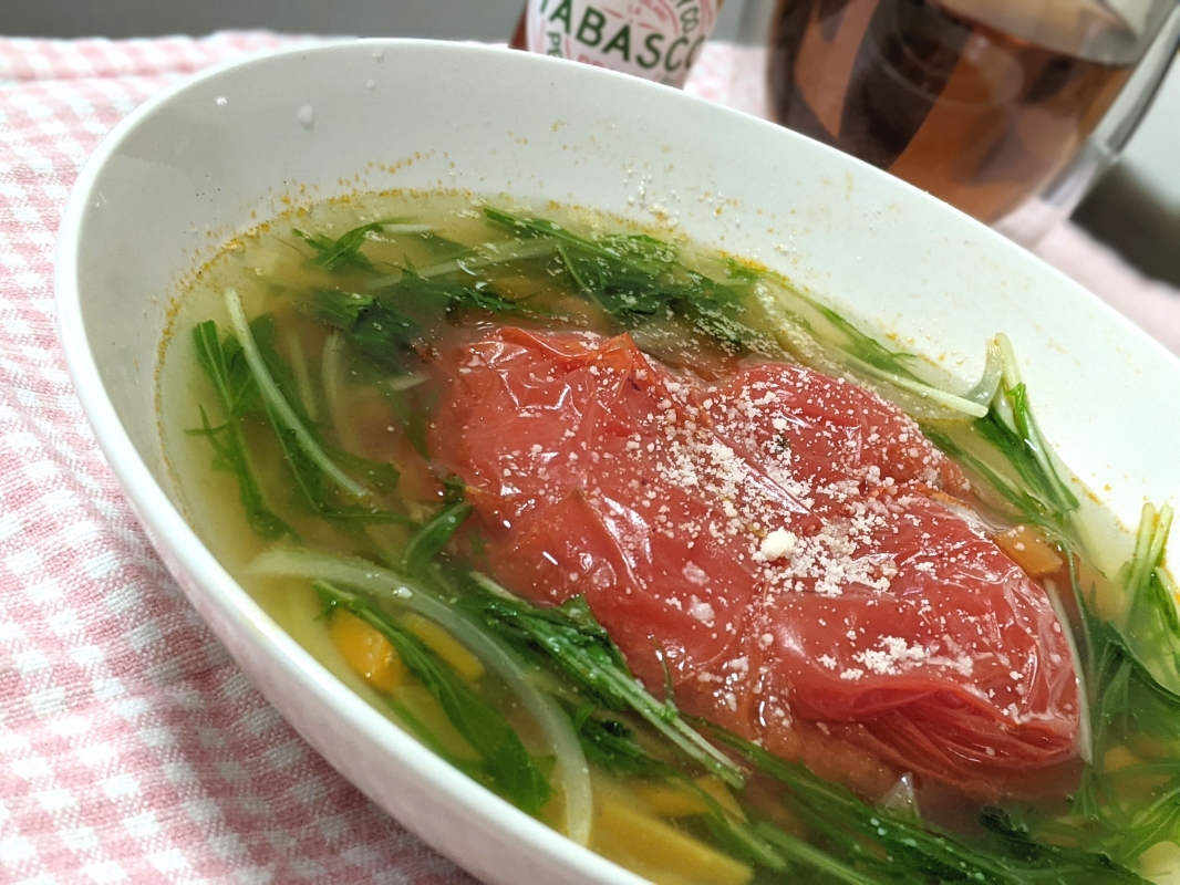 まるごとトマトのもち麦カレースープ Eatpick まるごとトマトのもち麦カレースープ Eatpick