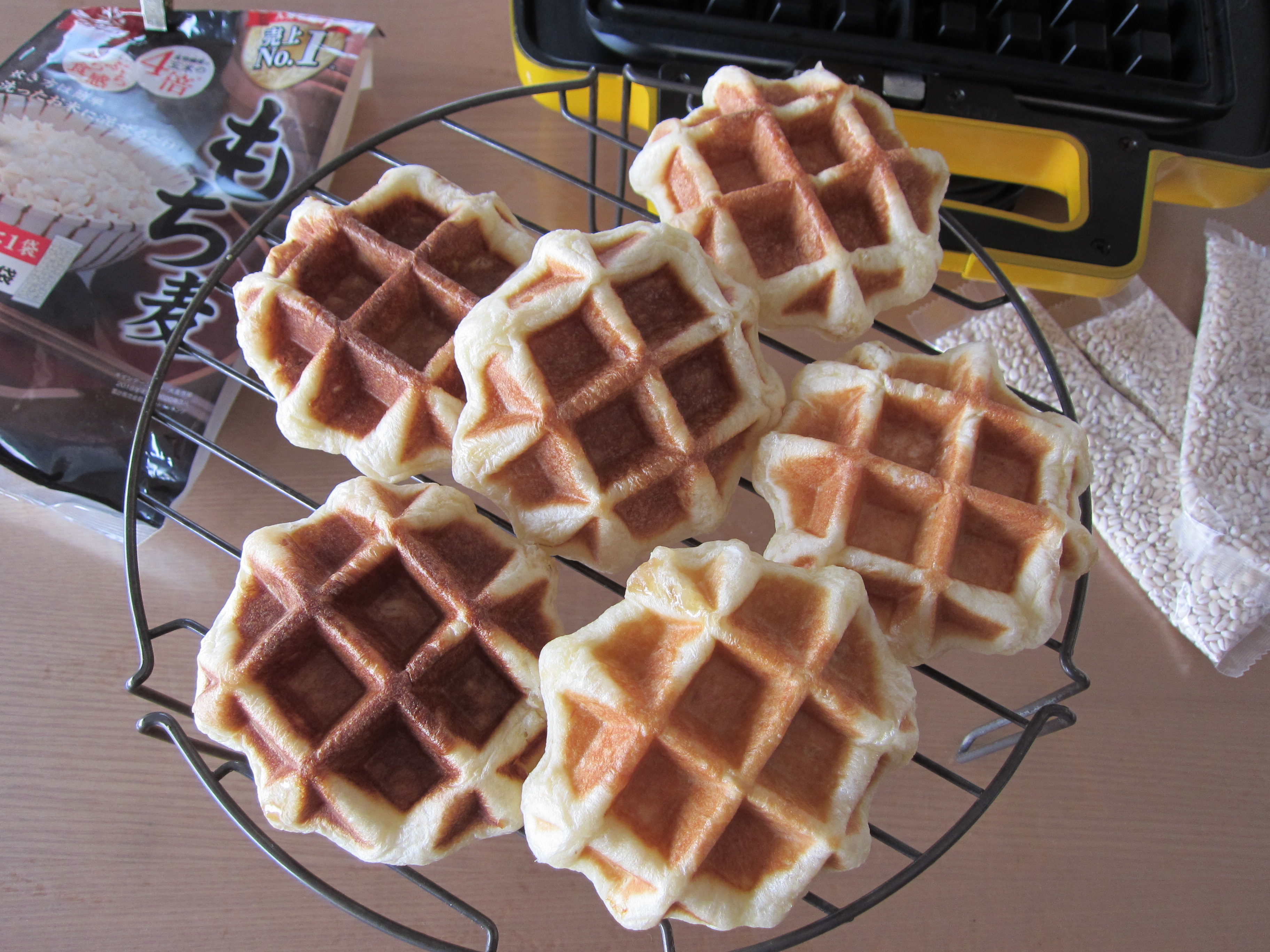 もち麦ベルギーワッフル Eatpick