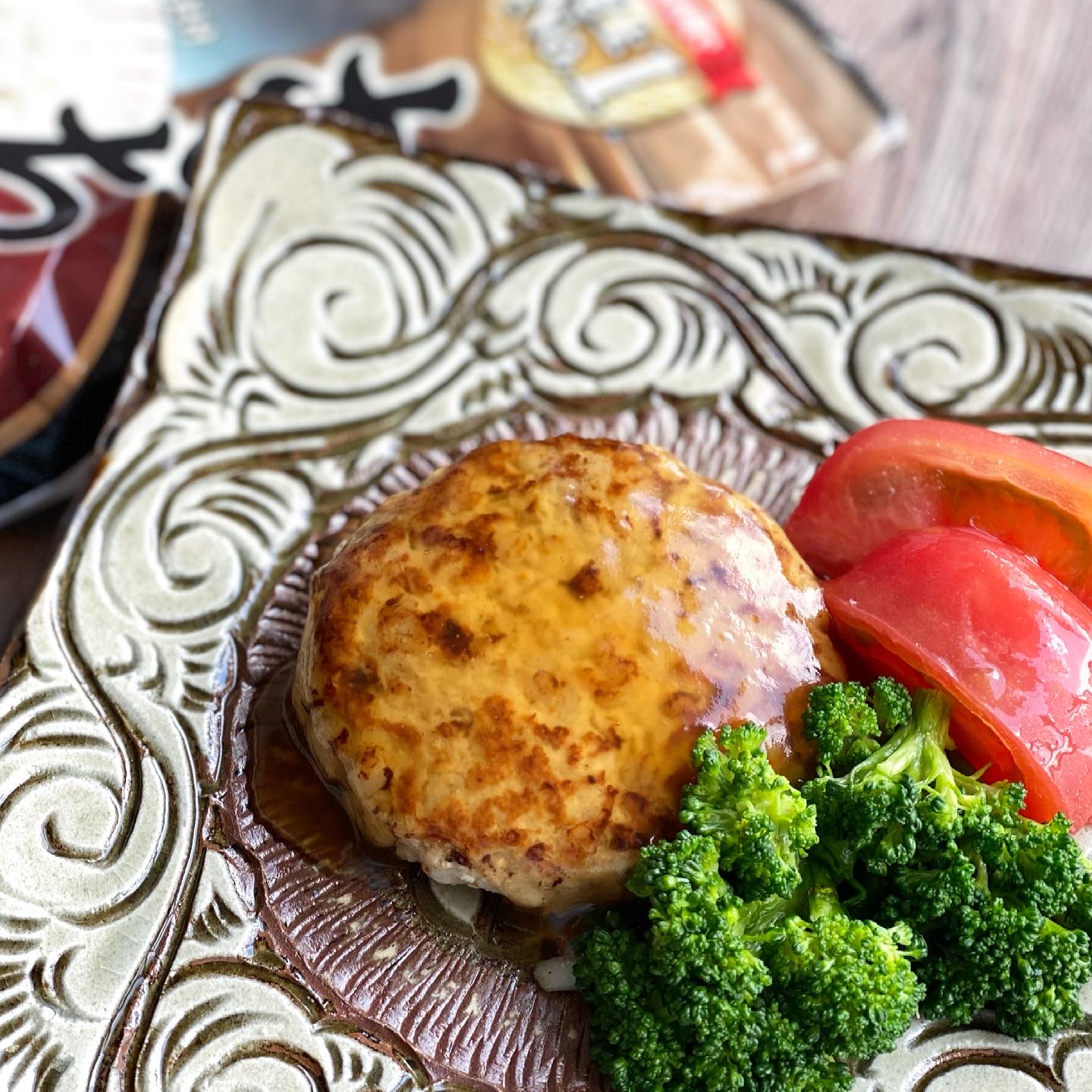 もち麦de腸活豆腐ハンバーグ Eatpick もち麦de腸活豆腐ハンバーグ Eatpick