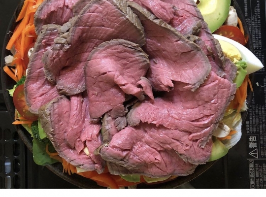 低温調理で豚肩ロースブロック Eatpick