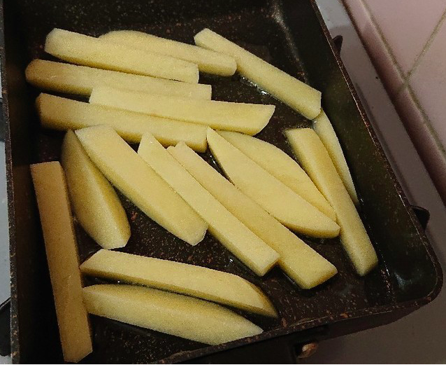 鶏もも肉の香草パン粉焼き Eatpick 鶏もも肉の香草パン粉焼き Eatpick