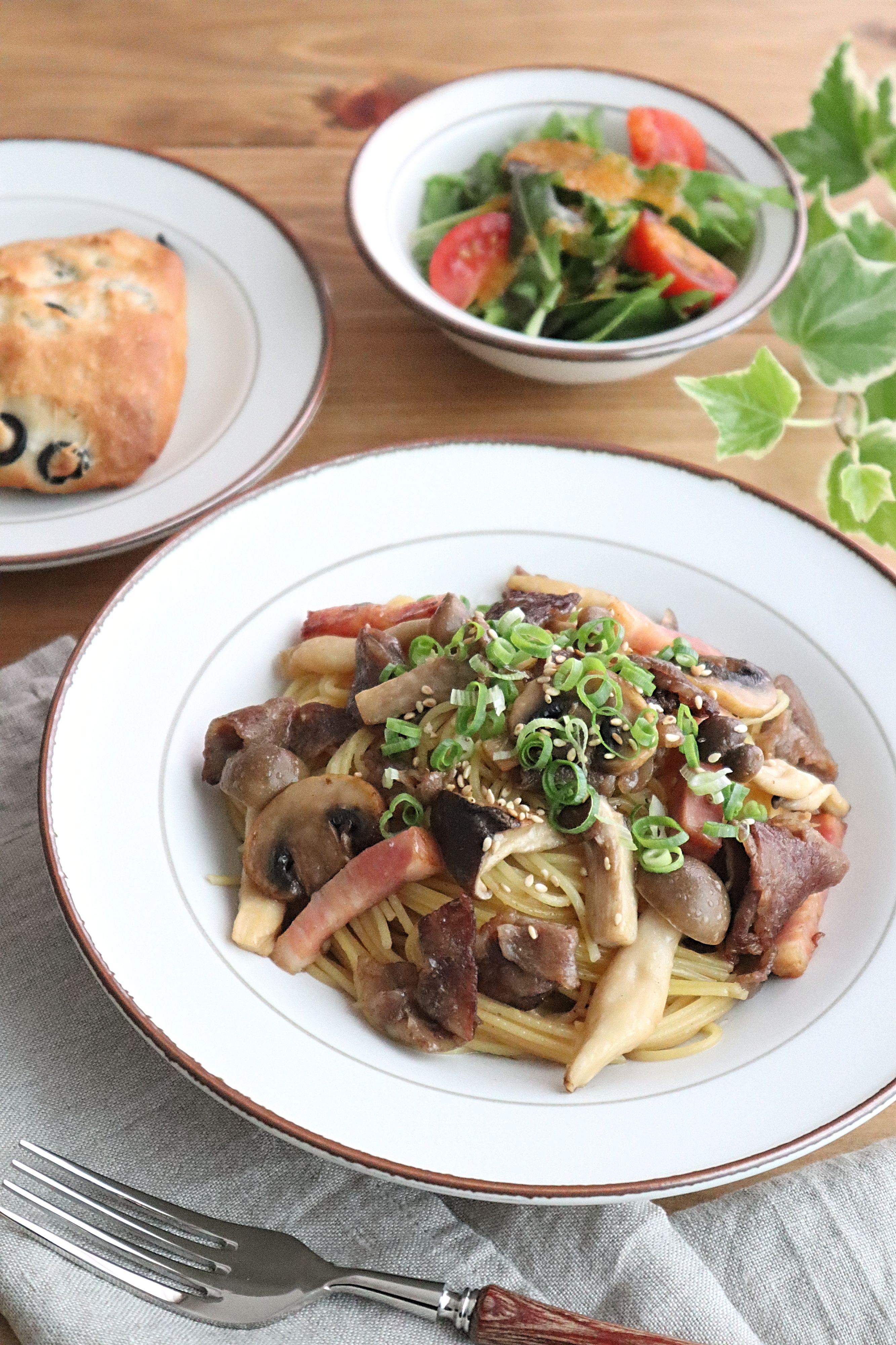 カフェ風ランチ 簡単 牛肉ときのこの和風パスタ Eatpick