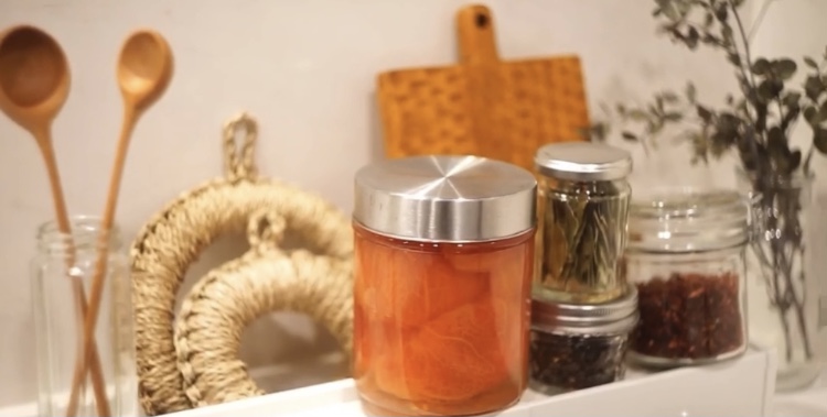 自家製ホールトマト Eatpick