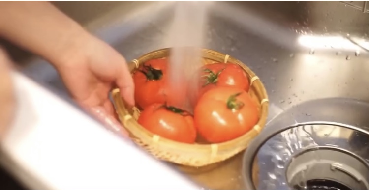 自家製ホールトマト Eatpick