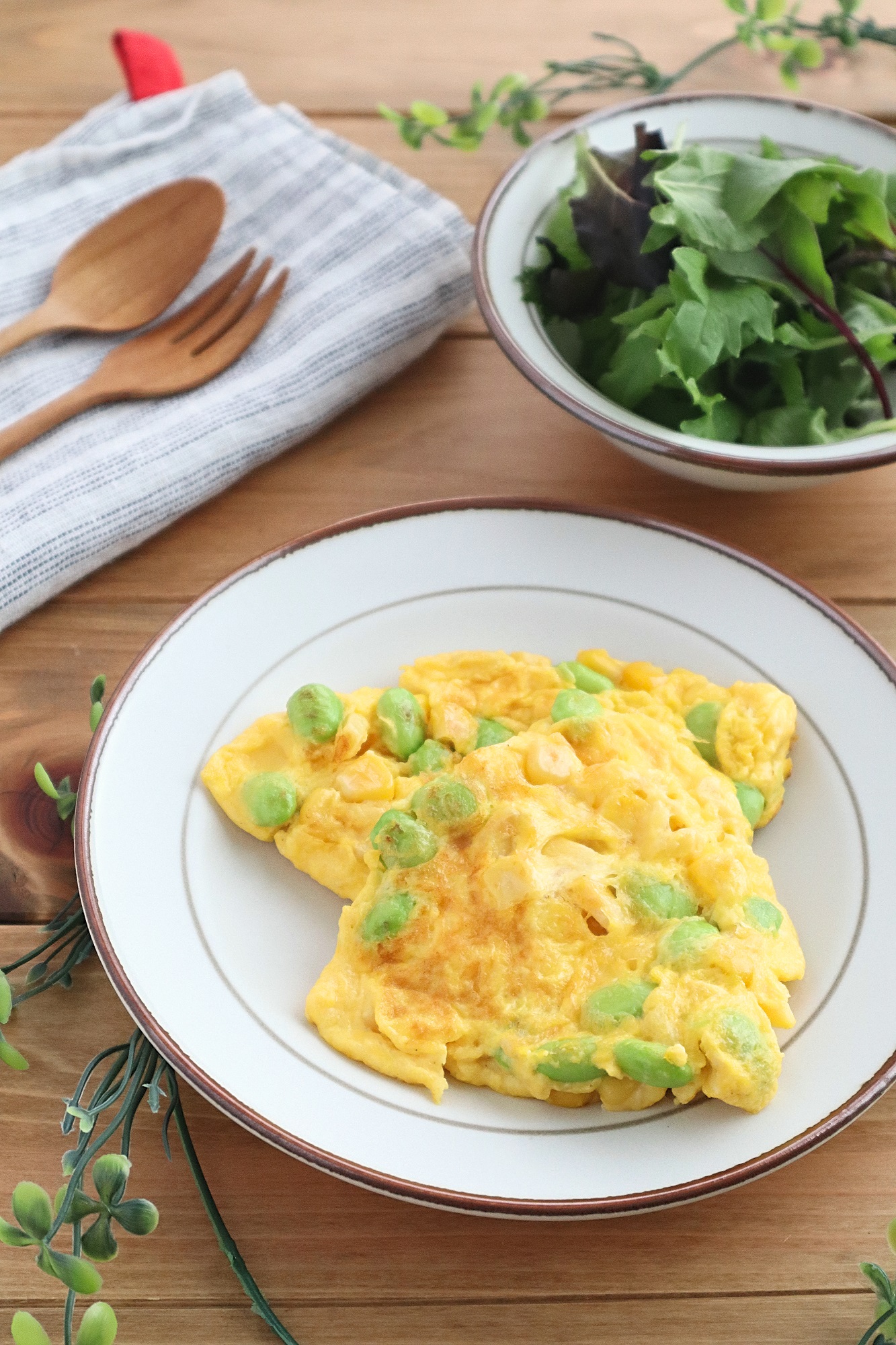 お弁当やおつまみに 枝豆とコーンのチーズオムレツ Eatpick お弁当やおつまみに 枝豆とコーンのチーズオムレツ Eatpick